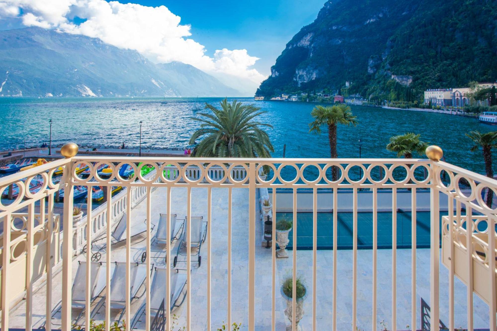 Bellavista Hotel Deluxe Apartments Riva del Garda Esterno foto