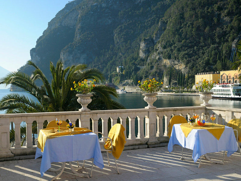 Bellavista Hotel Deluxe Apartments Riva del Garda Esterno foto